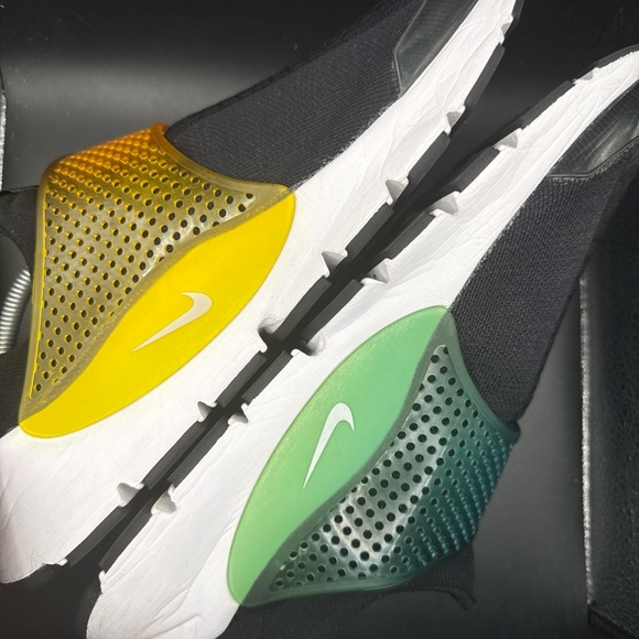 Size 12 - RARE Nike Sock Dart SP Be True, 686058-019, Clean, No Box, Great Cond - Picture 7 of 10